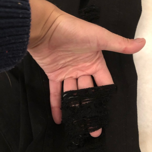 FRAME Le Skinny de Jeanne Ripped Skinny Jeans - Picture 9 of 14